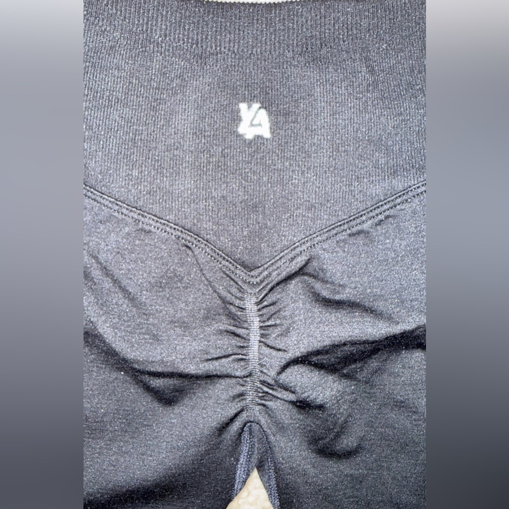NWT YoungLA W128 LEGACY SEAMLESS SHORTS - Picture 10 of 14
